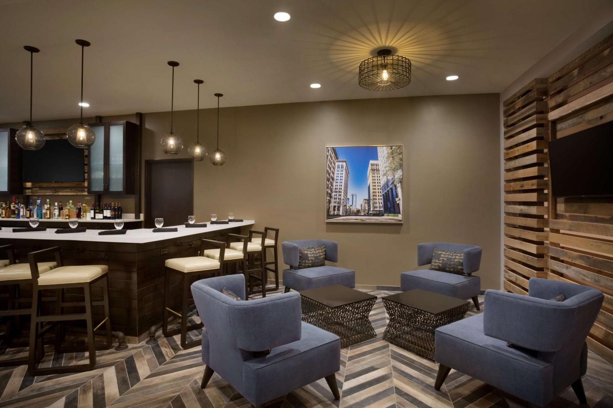 Hilton Garden Inn Downtown Бирмингем Экстерьер фото