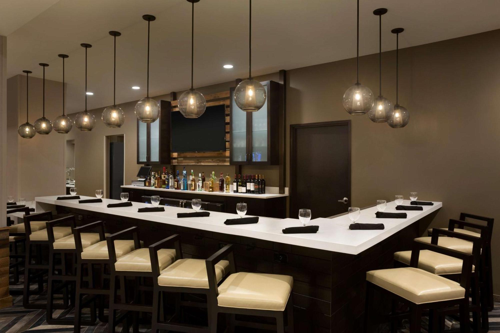 Hilton Garden Inn Downtown Бирмингем Экстерьер фото